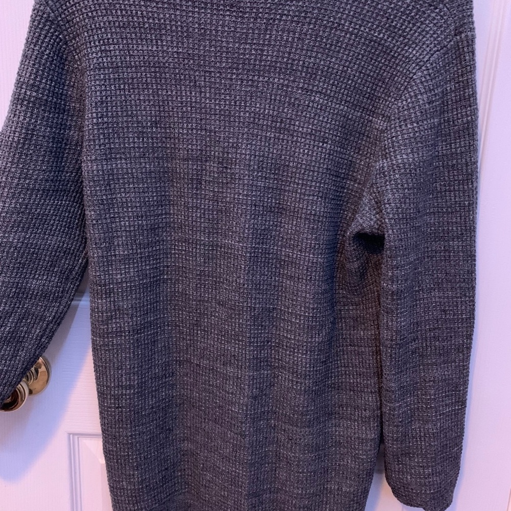 H&M Crew neck long sleeve sweater